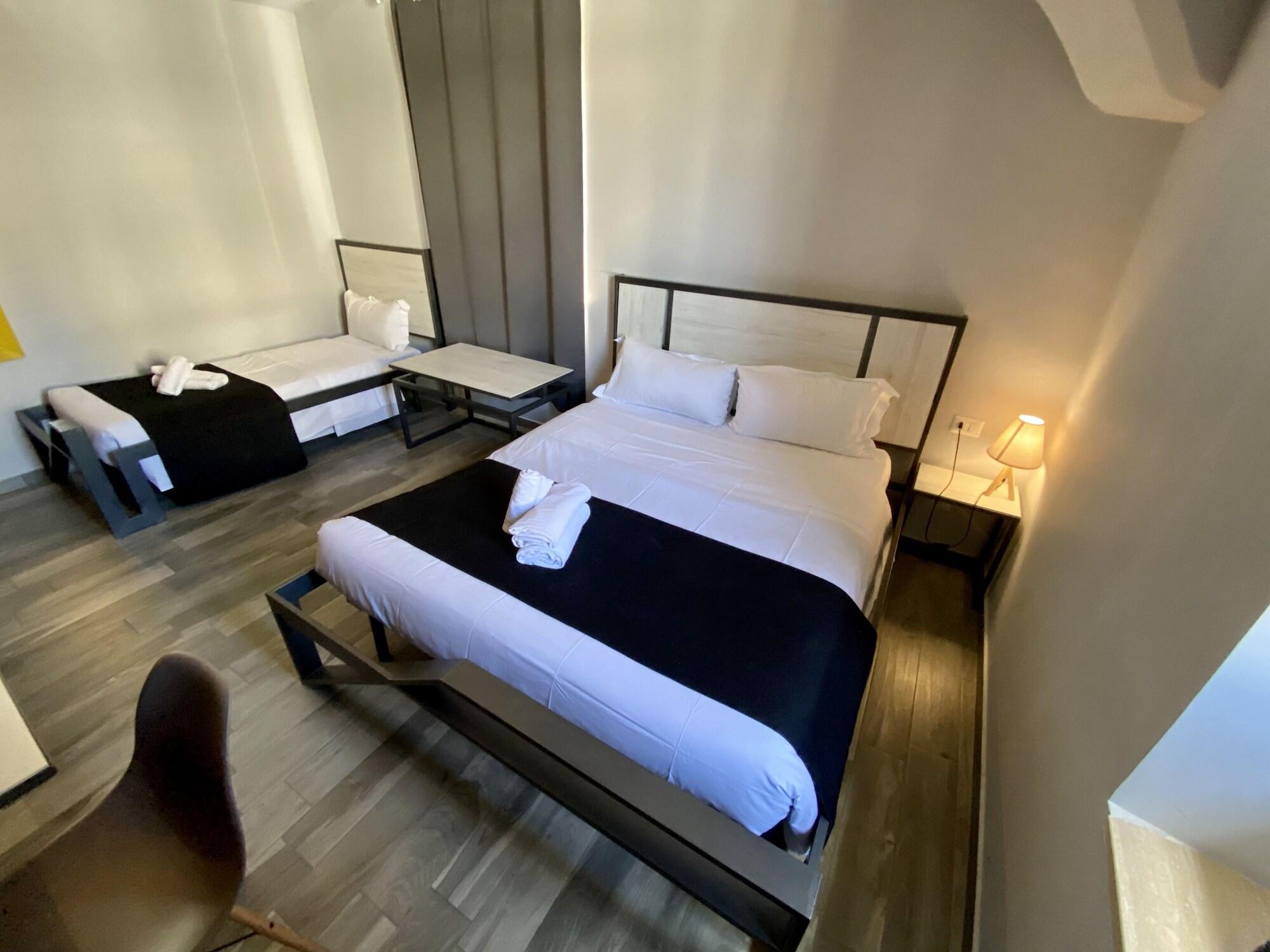 רומא Hotel Resi מראה חיצוני תמונה