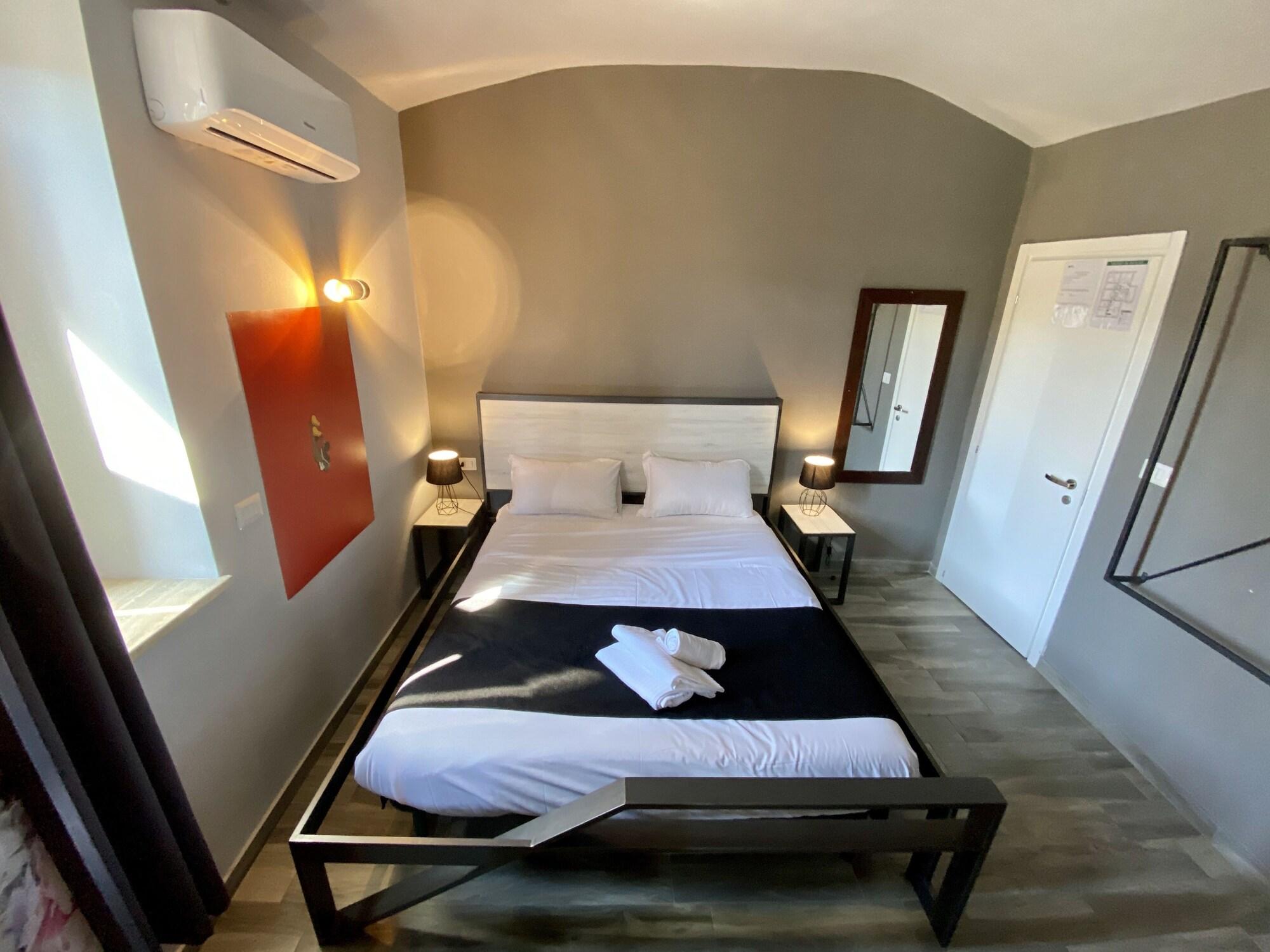 רומא Hotel Resi מראה חיצוני תמונה