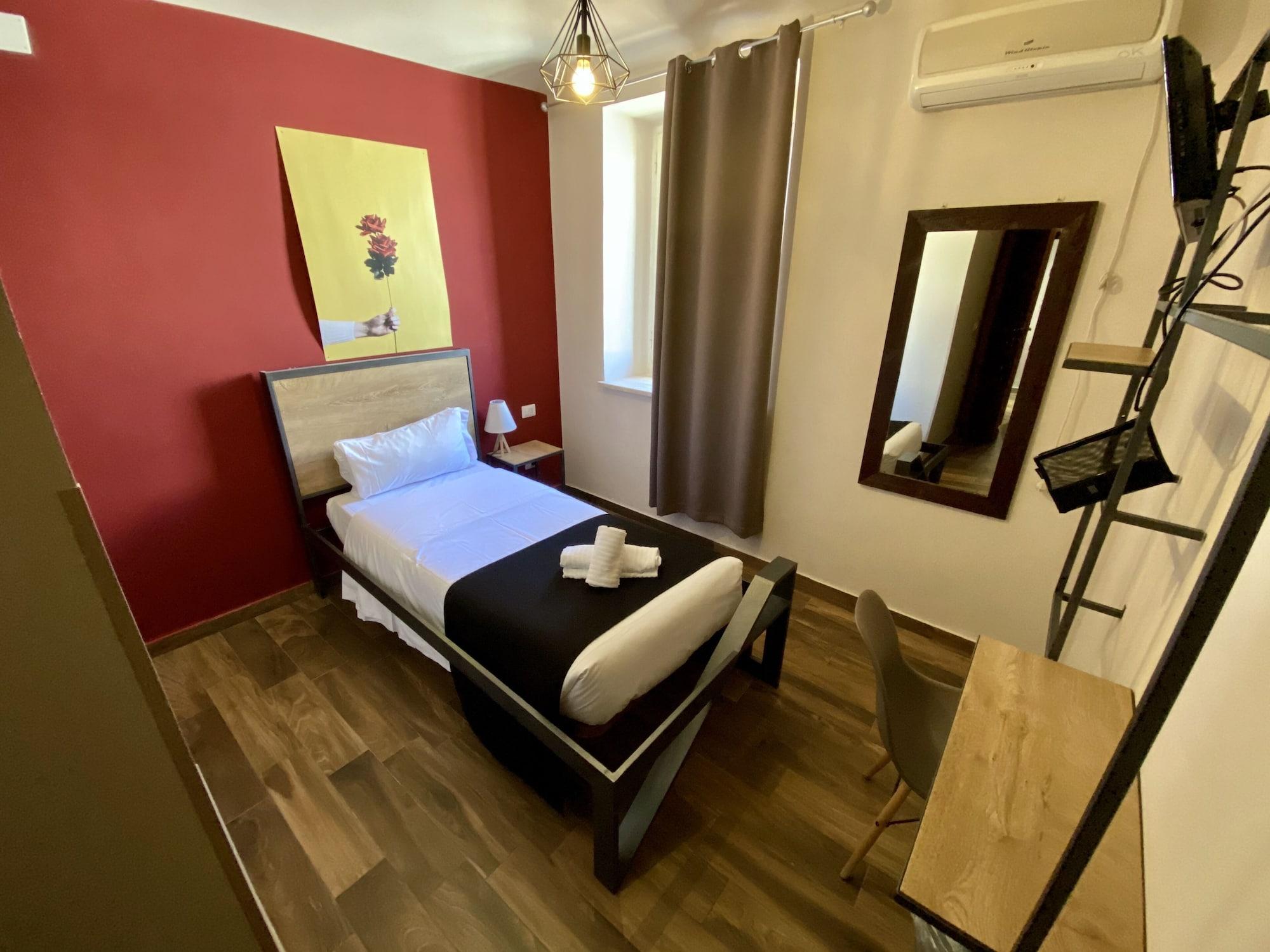 רומא Hotel Resi מראה חיצוני תמונה