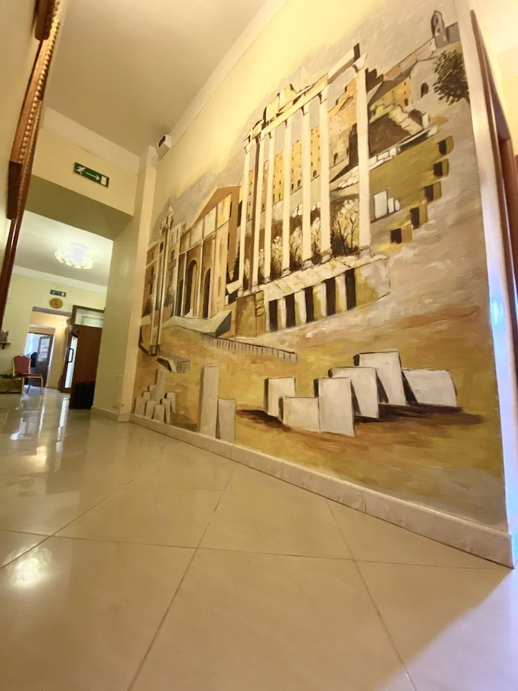 רומא Hotel Resi מראה חיצוני תמונה